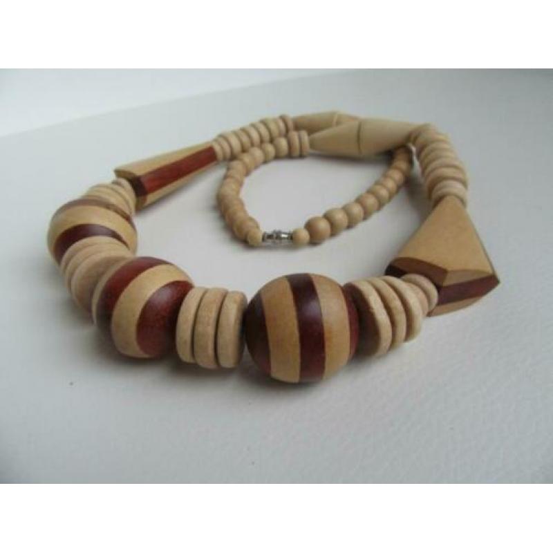Collier/Ketting met houten kralen