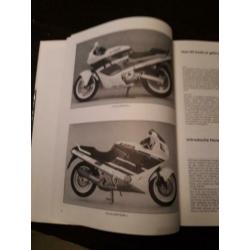 Honda CBR 600 en 1000 1987 1990 Peters handboek werkplaats