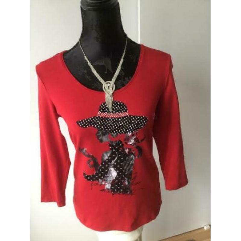 Rode trui Betty Barclay maat M