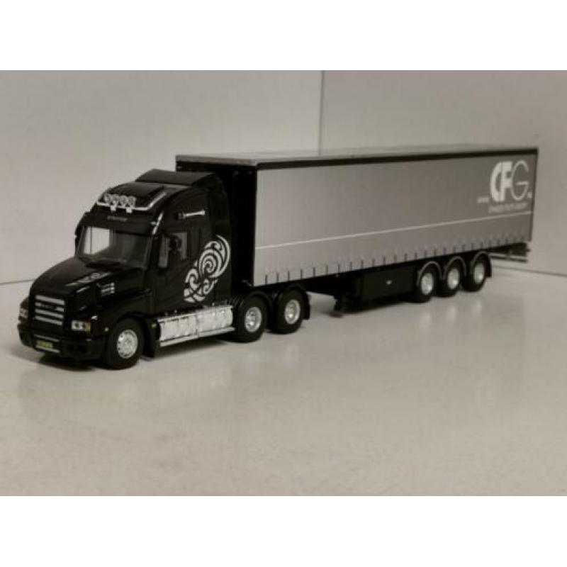 Iveco strator CHARLES FEIJTS GROEP zeiltrailer WSI
