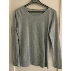 Zwart t-shirt met diepe halslijn Nathalie Vleeschouwer - S