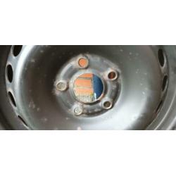 Winterbanden Megane 3 / stalen velgen (4 stuks)