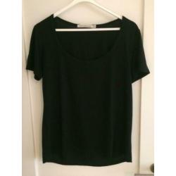 Zwart t-shirt met diepe halslijn Nathalie Vleeschouwer - S