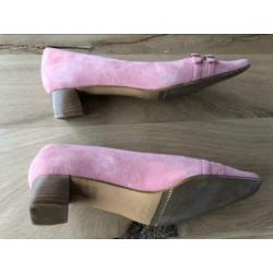 Roze Italiaanse suède pumps BEGETTI maat 39 weinig gedragen