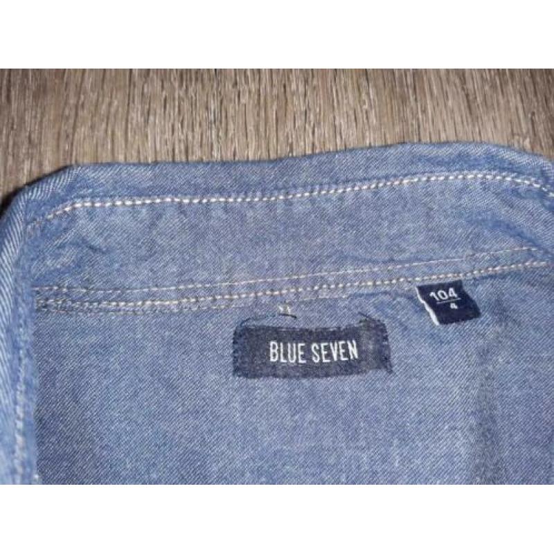 Super stoere spijkerblouse maat 104! Moet weg.