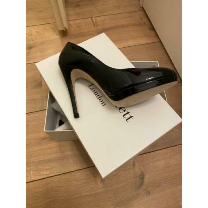 L.K. Bennett pumps maat 38