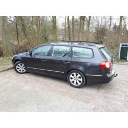 Volkswagen Passat 2.0 FSI 110KW Variant 2007 Bruin