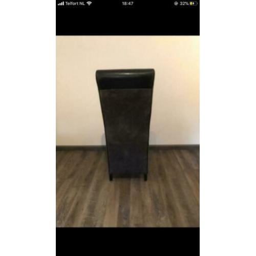 6 eettafel stoelen grijs met zwart kunstleer