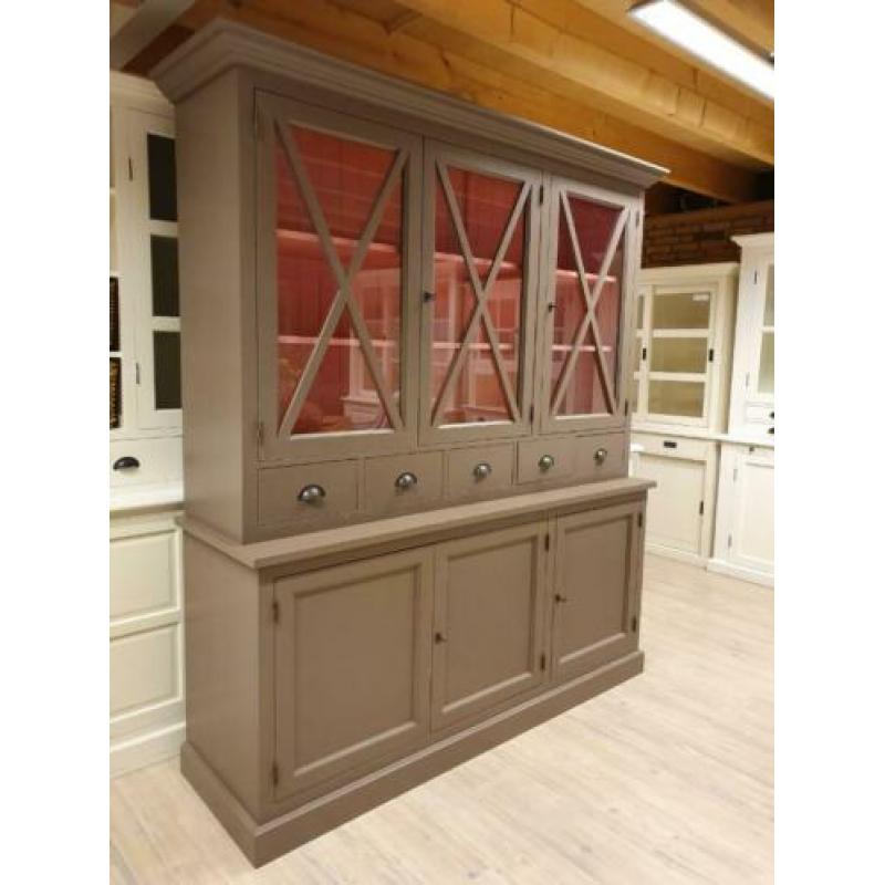 *ACTIE* Mooie Landelijke Taupe Buffetkast Winkelkast (2442D)