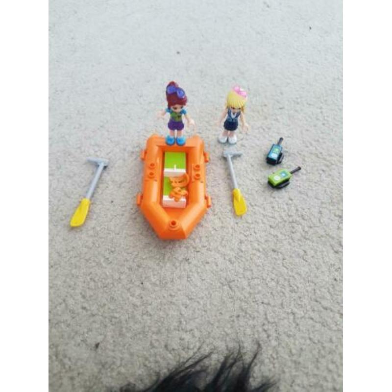 Lego Friends camper