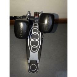 Nieuwe dubbel bass drum pedaal met roland beater