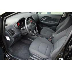 Kia Rio 1.4i-16V Super Pack 5-Drs Autom. ECC Cr.Control LED