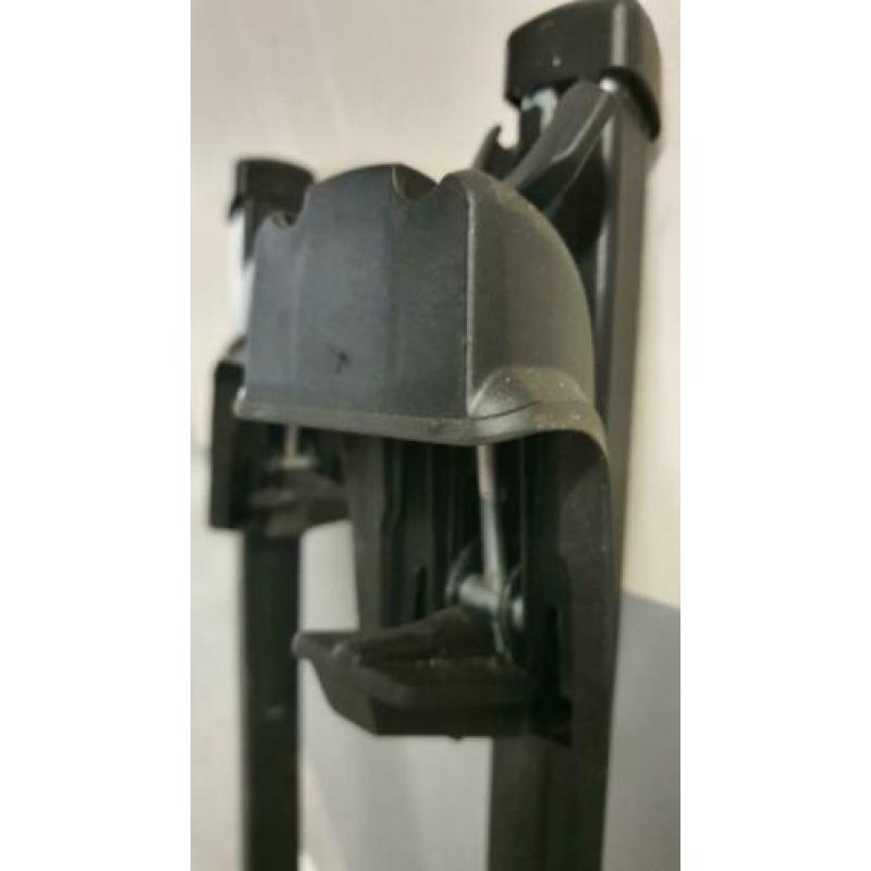 lastdrager voor o.a. Peugeuot, Renault, Nissan, Seat, Mazda