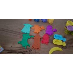 playdoh minions klei
