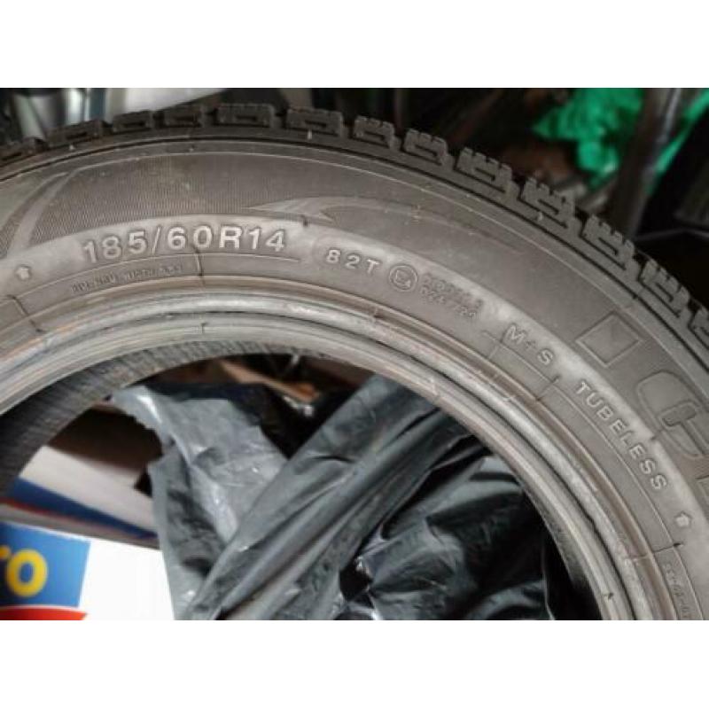 WinterBanden 185/60R14 - 4 winter banden bijna niet gebruikt