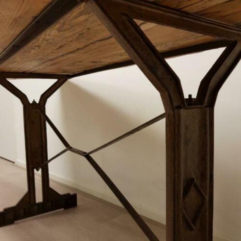 Industriële tafel, sidetable, ateliertafel, wandtafel, Frans