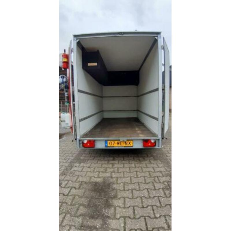 Zeer mooie HAPERT Gesloten aanhanger
