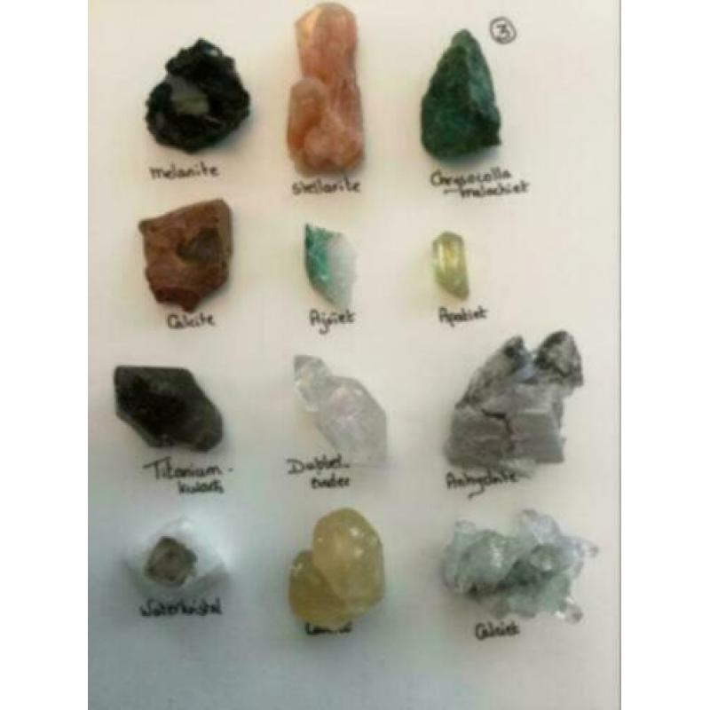 6 x set van mineralen, bijzondere, allerlei, prijs per set