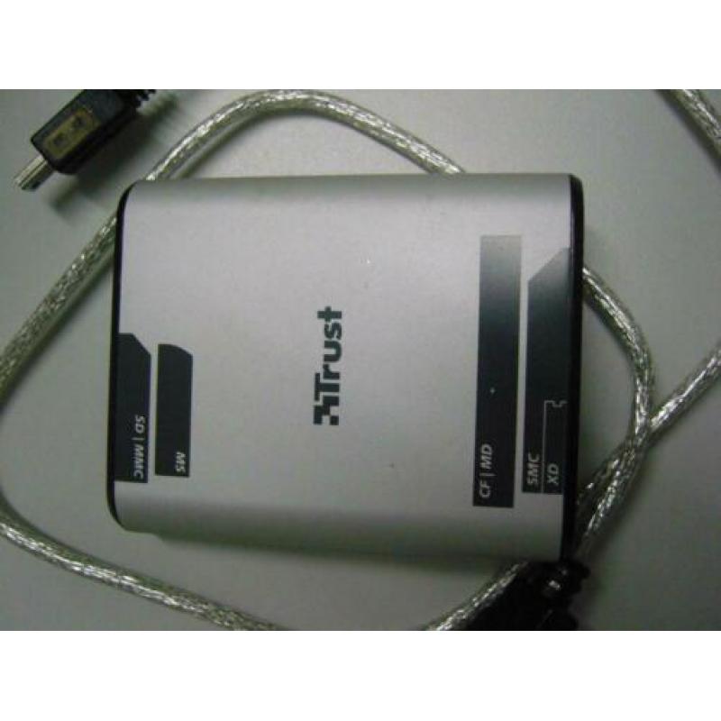 trust card reader