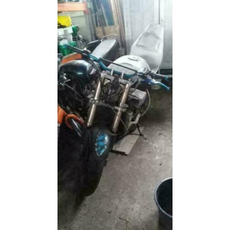 Kawasaki ZXR750 voor onderdelen