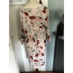 TED BAKER stijl jurkje 42
