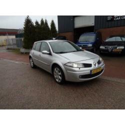 Renault Mégane 2.0-16V T Tech Line Airco, PDC, 163PK