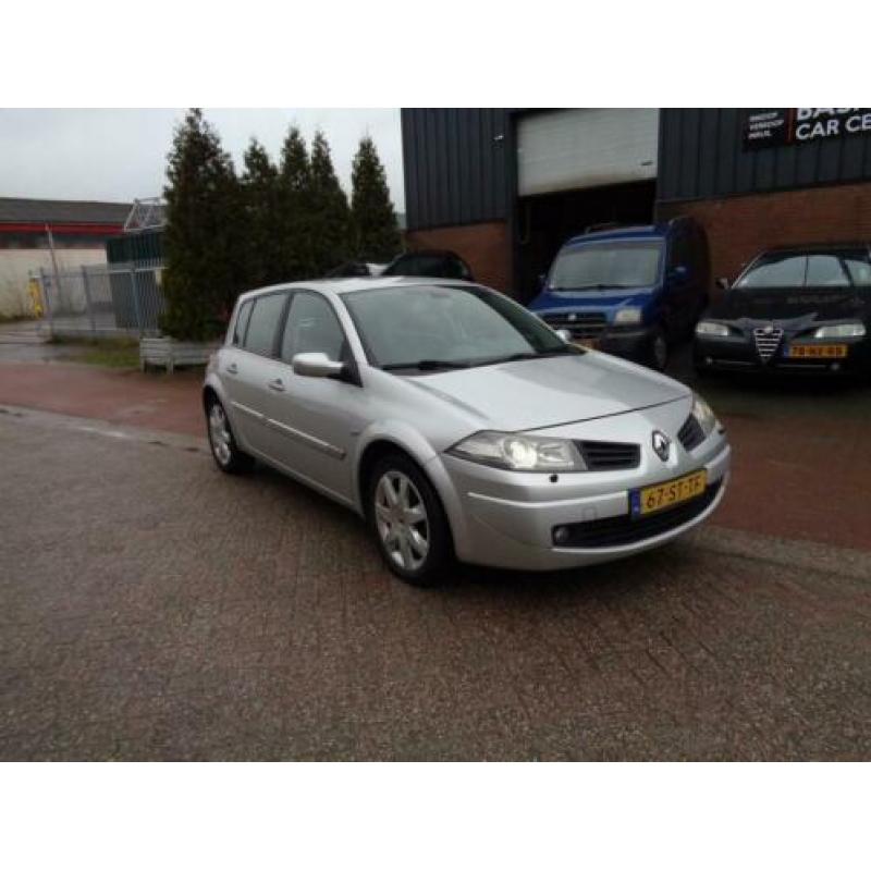 Renault Mégane 2.0-16V T Tech Line Airco, PDC, 163PK