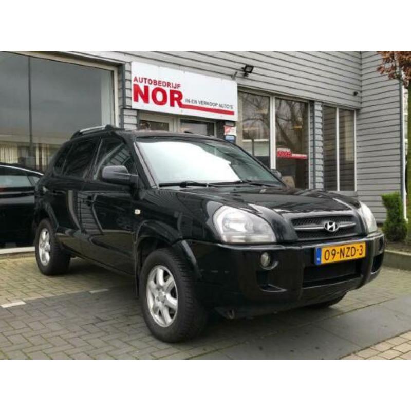 Hyundai Tucson 2.0i Active Leer Airco extra set velgen met b