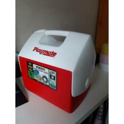 Igloo Playmate koelbox cooler 6 liter