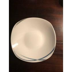 Nieuw 62-delig (6 pers.) combi servies, nog nooit gebruikt!