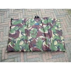 ***aqua camo roving unhooking mat***