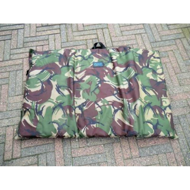 ***aqua camo roving unhooking mat***