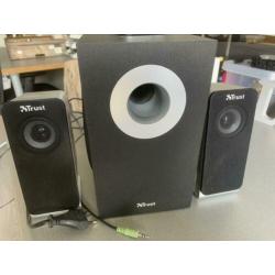 Trust computer boxjes -met bass