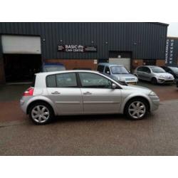 Renault Mégane 2.0-16V T Tech Line Airco, PDC, 163PK