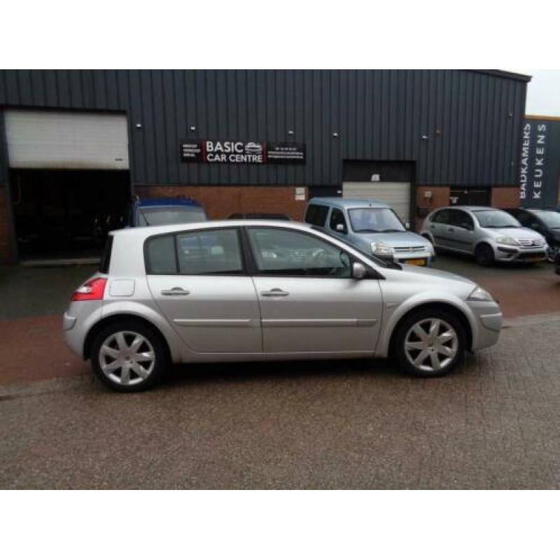 Renault Mégane 2.0-16V T Tech Line Airco, PDC, 163PK