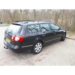 Volkswagen Passat 2.0 FSI 110KW Variant 2007 Bruin