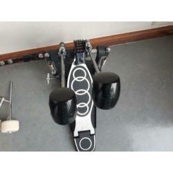 Nieuwe dubbel bass drum pedaal met roland beater