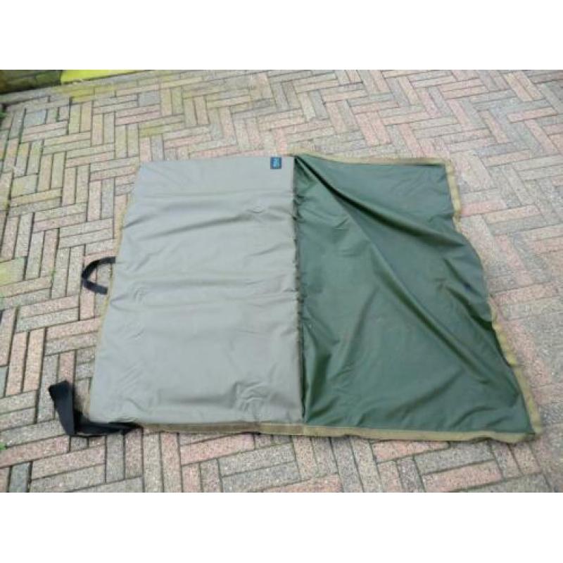 ***aqua camo roving unhooking mat***