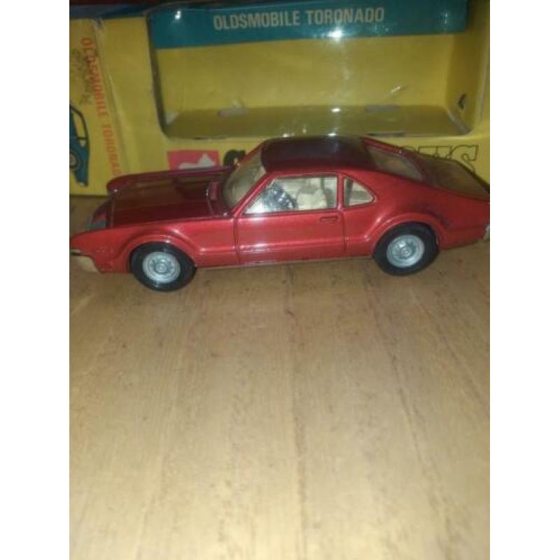 Corgi toys 276