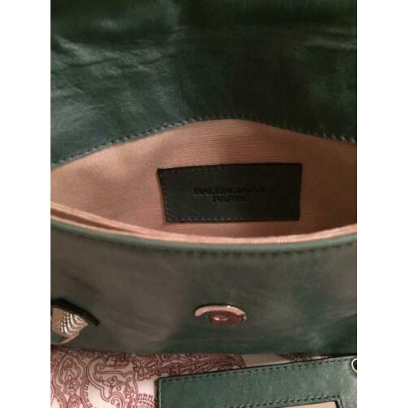Balenciaga lederen groen clutch.