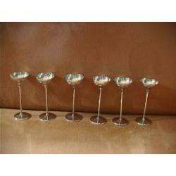 Zes zilveren coupes, op hoge voet, Art Deco zilver