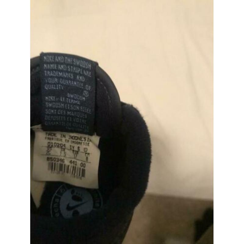 Stoere Nike schoentjes als nieuw maat 17