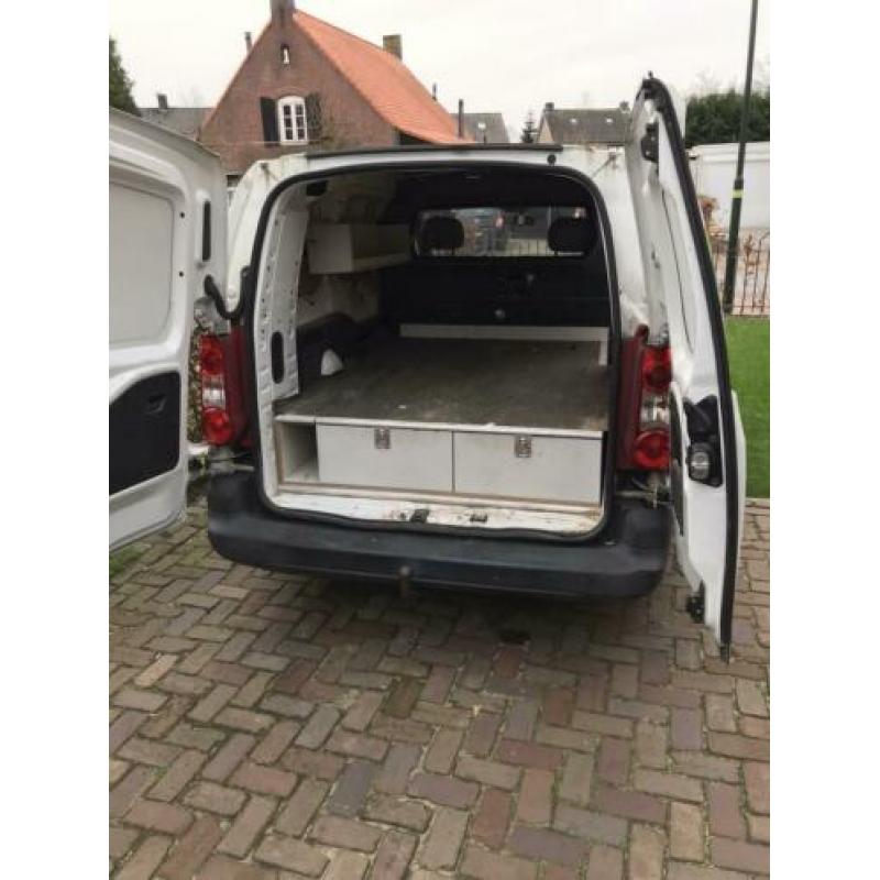 Peugeot Partner 1.6 HDI 66KW 122 L2 2PL 2008
