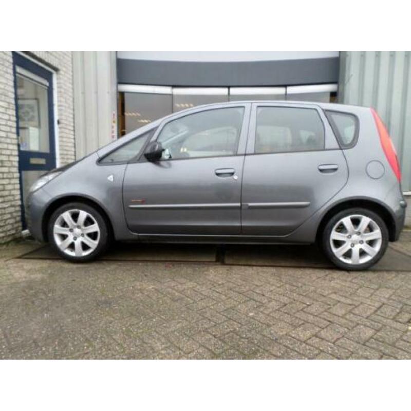 Mitsubishi Colt 1.3 Inform