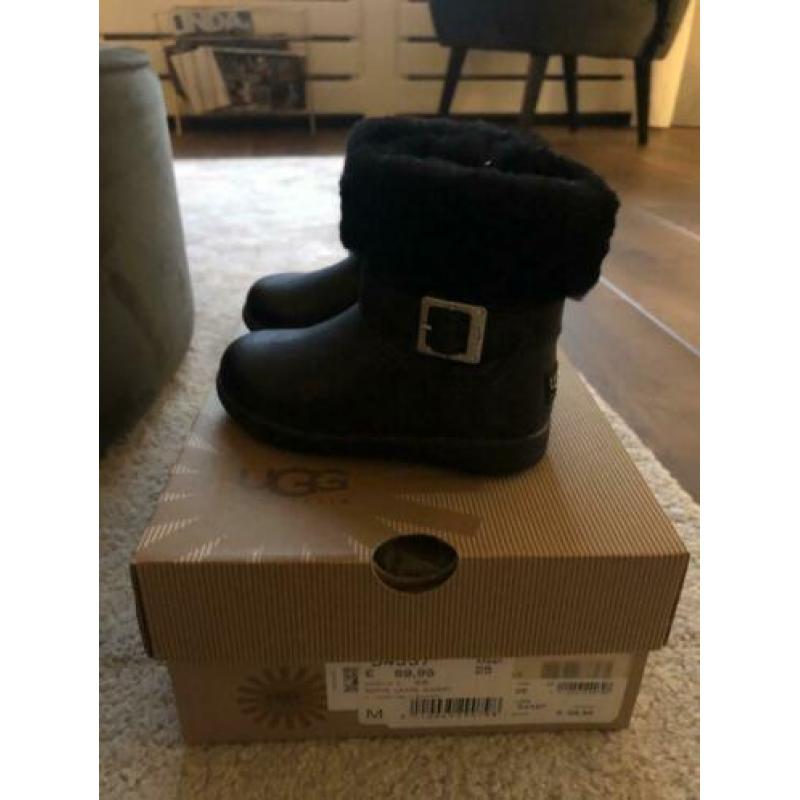 Ugg meisjes laarsjes maat 25