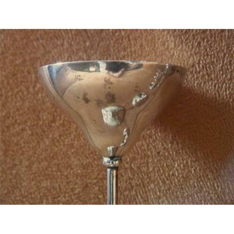 Zes zilveren coupes, op hoge voet, Art Deco zilver