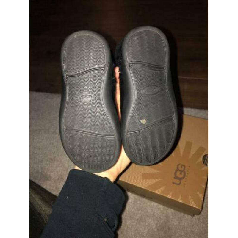 Ugg meisjes laarsjes maat 25