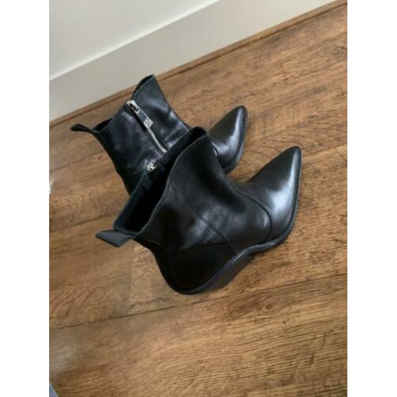 Zwarte leren cowboy boots Zara