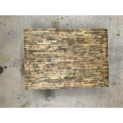 Stoere vintage salontafel te koop!