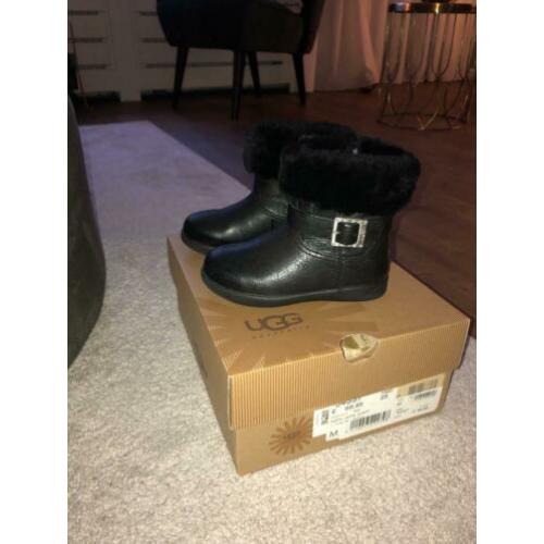 Ugg meisjes laarsjes maat 25